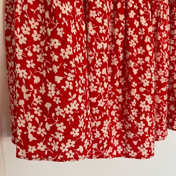 Like new! J Crew Red Floral Tiered Shirtdress | Size Small - Picture 8 of 11